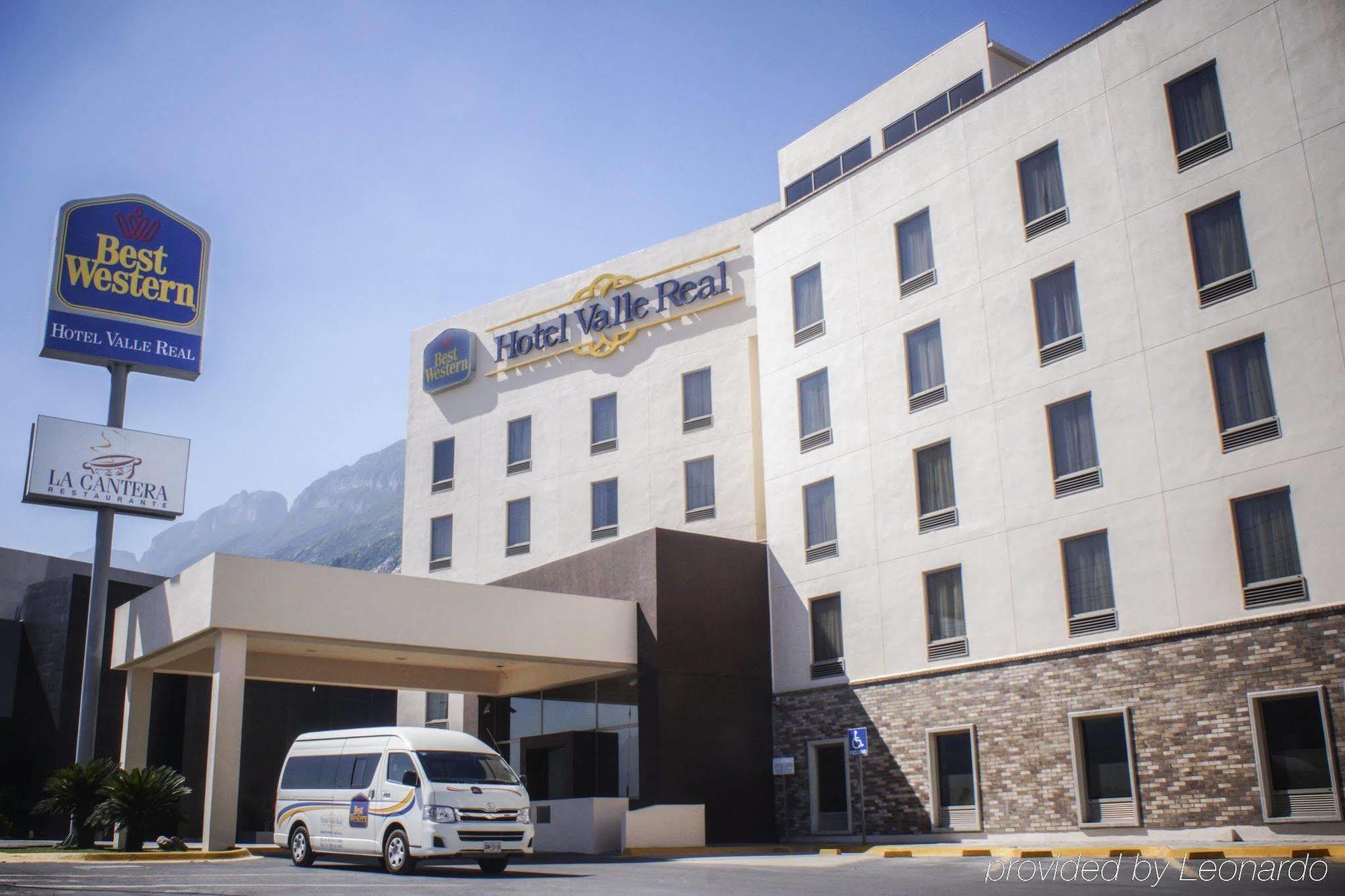 Wyndham Garden Monterrey Valle Real Exterior photo